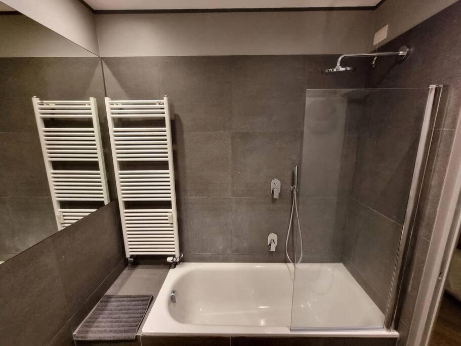 Gazzana Corner House Apartment Milano Ngoại thất bức ảnh